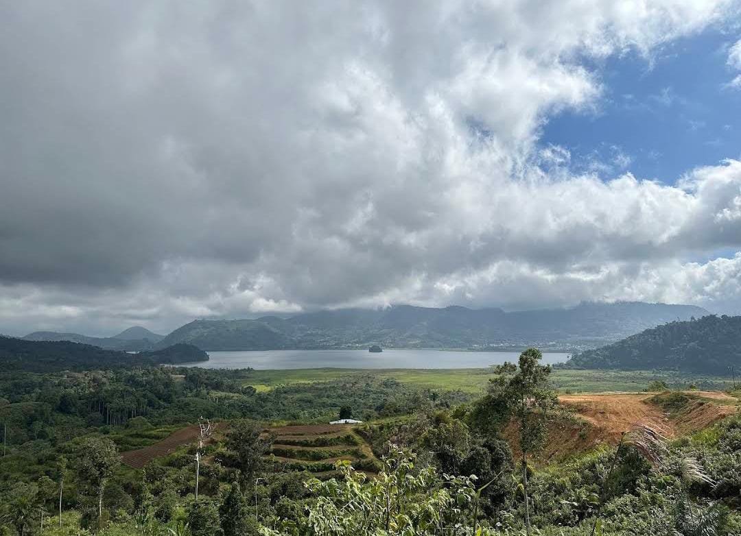 Pemandangan Desa Kakenturan